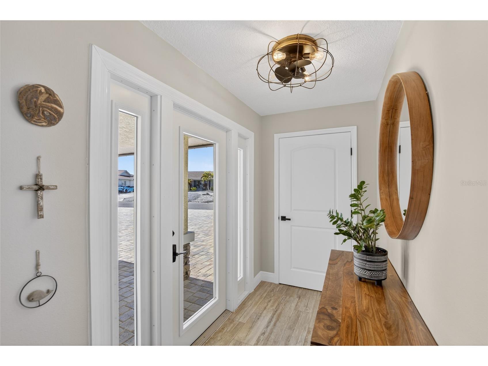 6404 Lake Sunrise Drive Apollo Beach FL 33572 - BAL HARBOUR TB8474134 image7