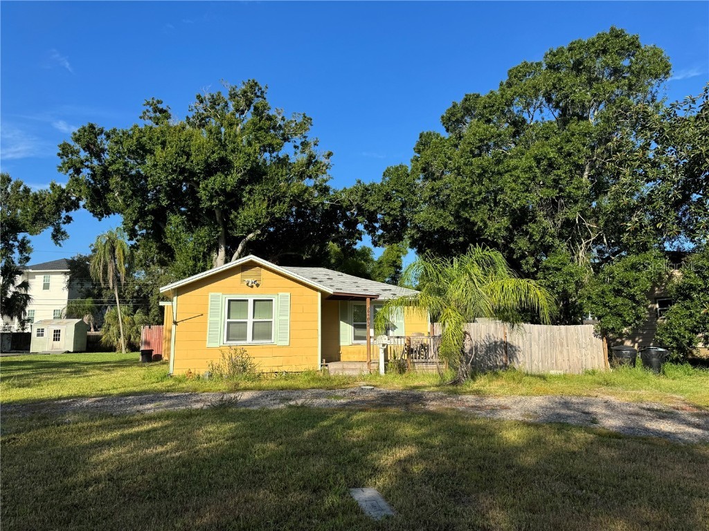 6404 Pershing Street NE Saint Petersburg FL 33702 TB8414714 image1