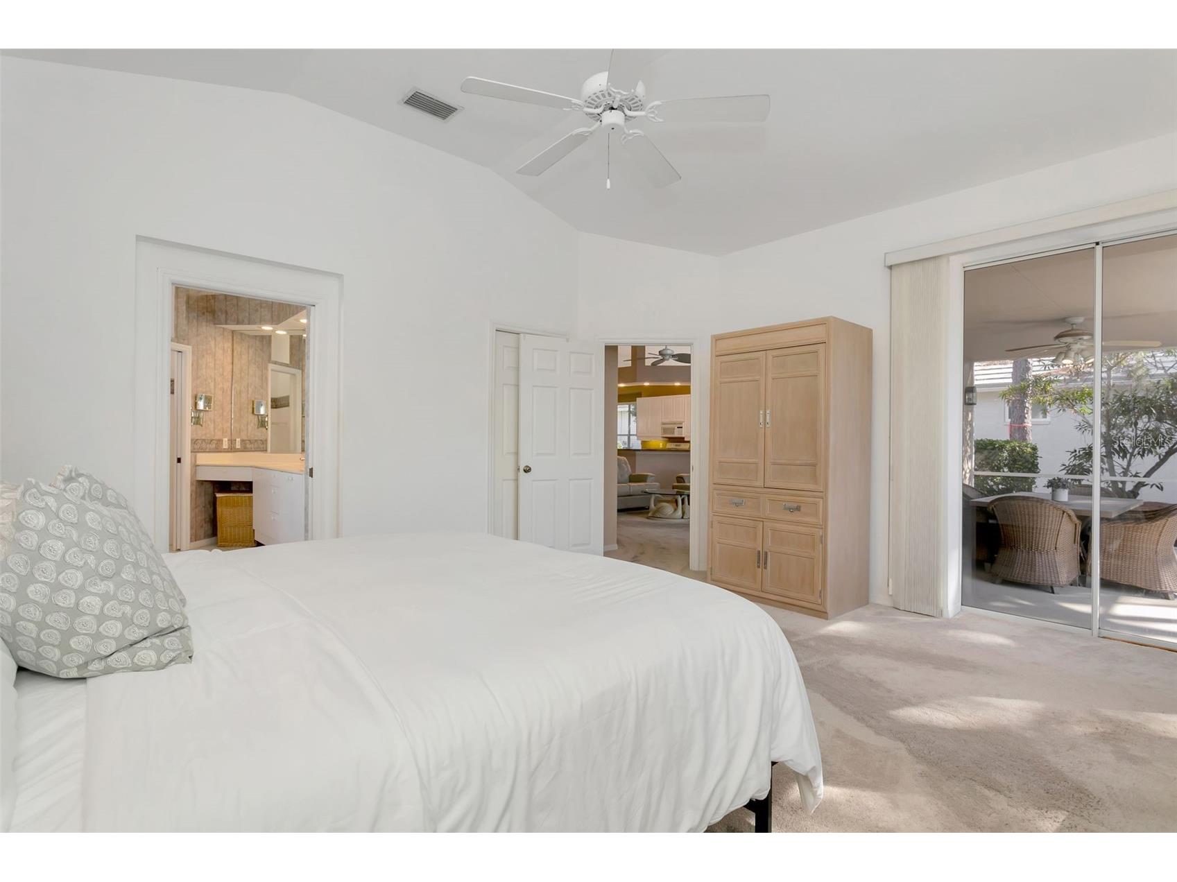 6404 Wentworth Crossing University Park FL 34201 A4677067 image37