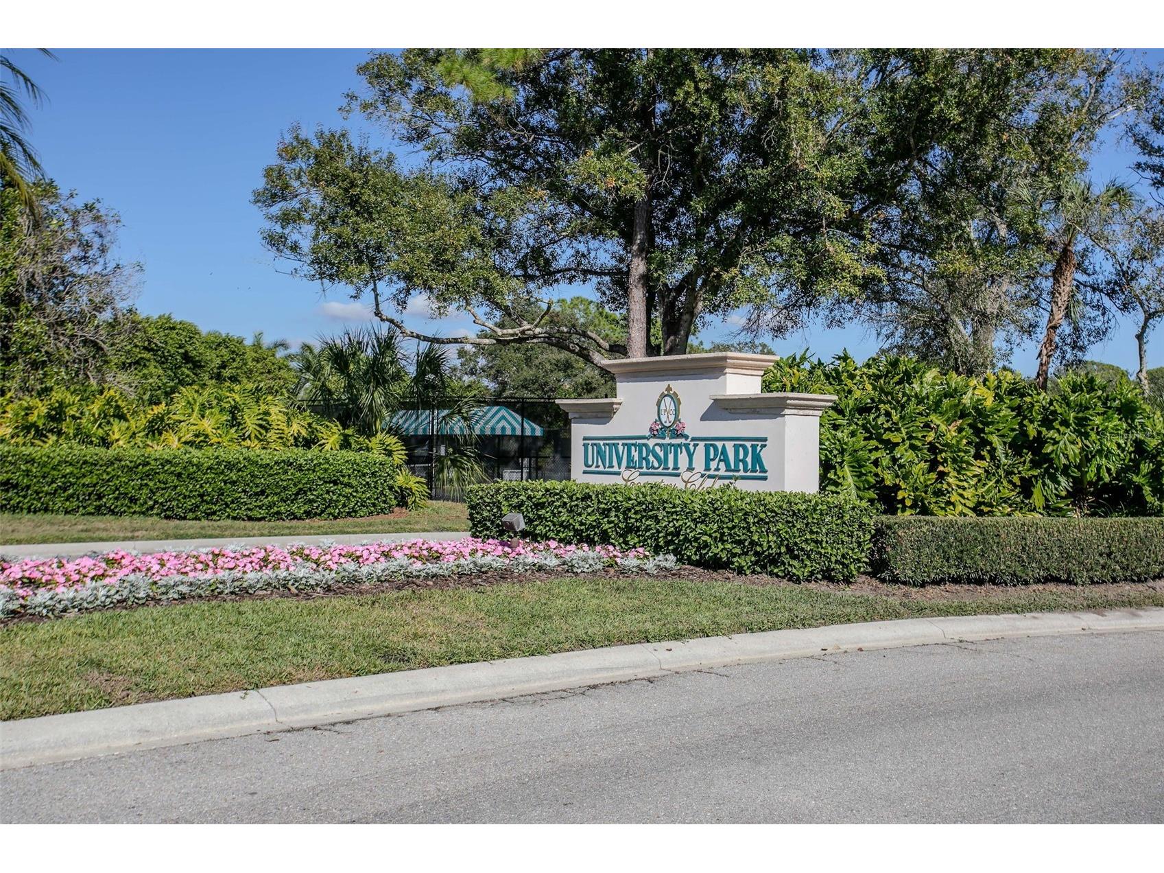 6404 Wentworth Crossing University Park FL 34201 A4677067 image60