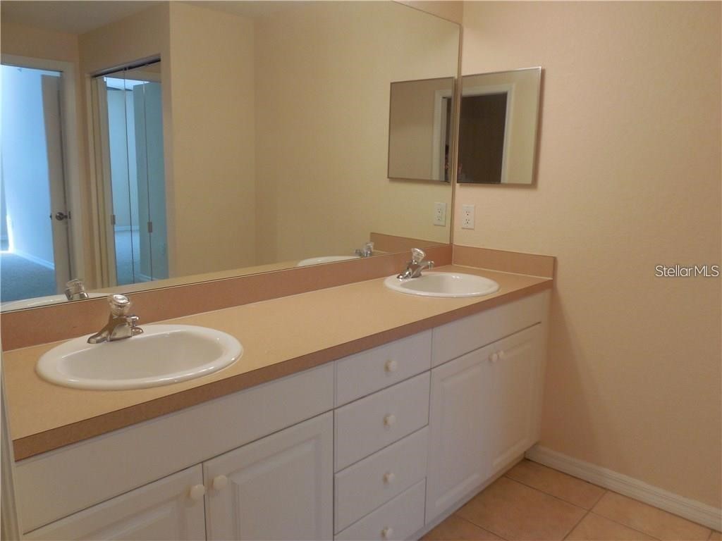 6405 Bay Cedar Lane #26 Bradenton FL 34203 A4673721 image11