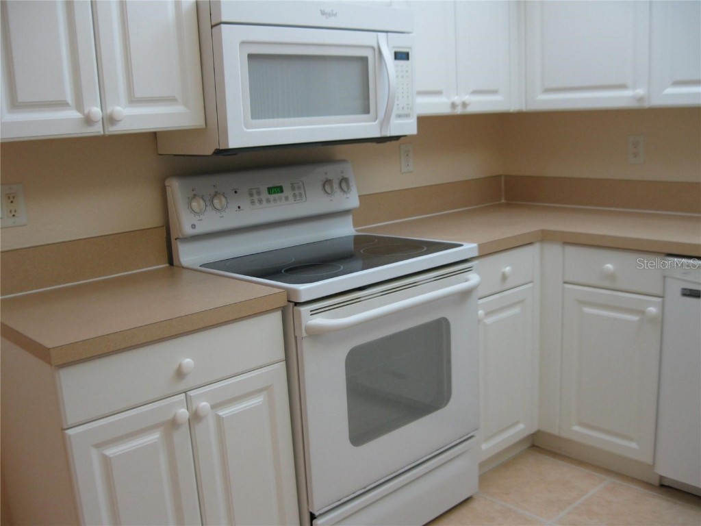 6405 Bay Cedar Lane #26 Bradenton FL 34203 A4673721 image6