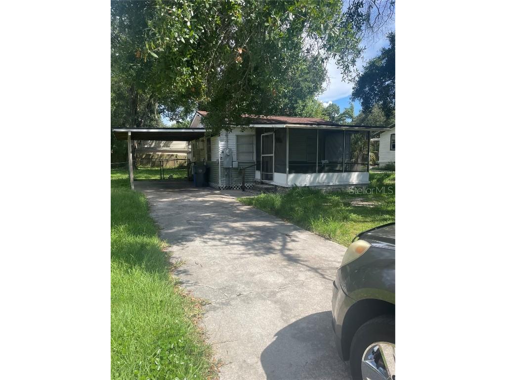 6405 Elliot Drive Tampa FL 33615 U8210101 image1