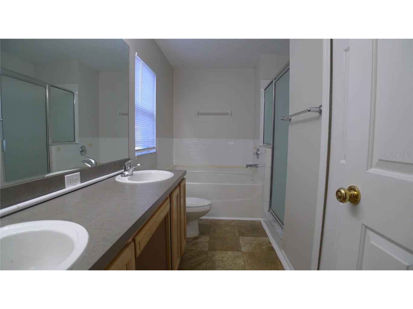 6405 Pine Top Way Wesley Chapel FL 33545 TB8442368 image19