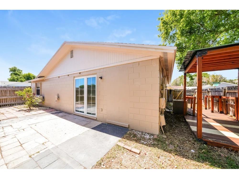 6405 Regatta Court Tampa FL 33634 TB8520015 image15