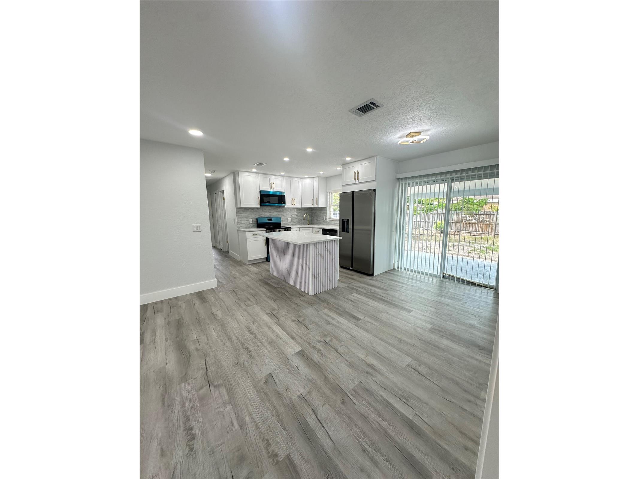 6405 S Manhattan Avenue Tampa FL 33616 TB8499355 image17