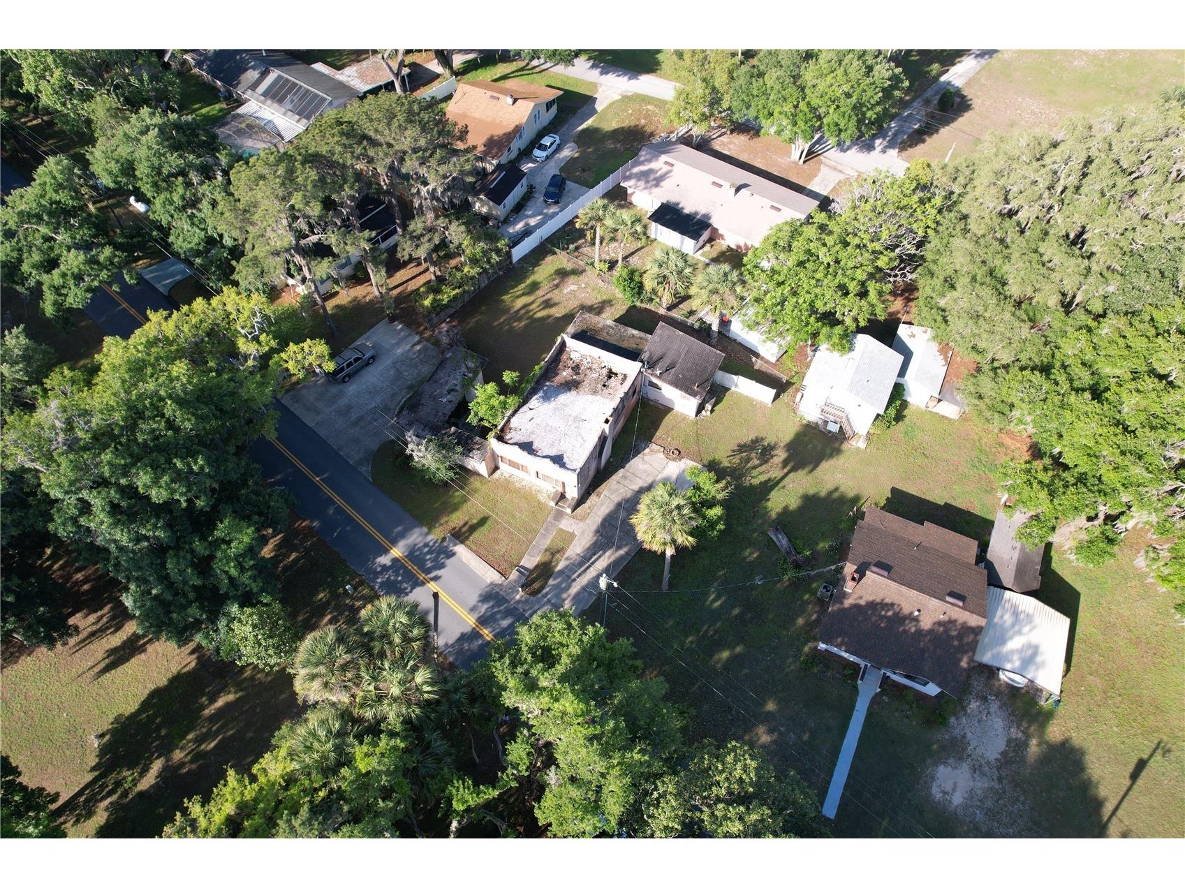 6405 Sunnyside Drive Leesburg FL 34748 - LAKE HARRIS G5111030 image2