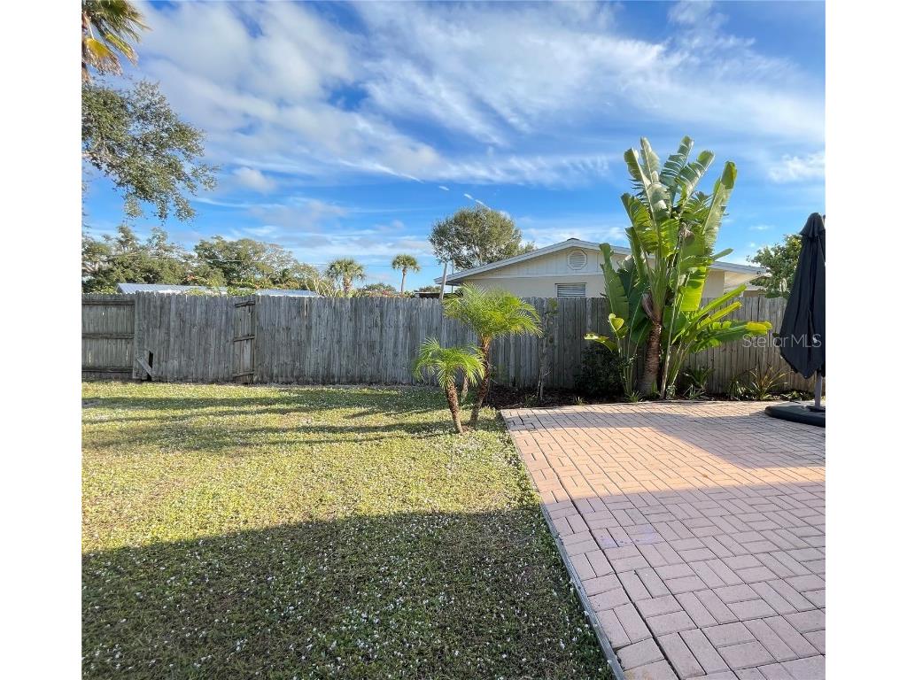 6405 White Sands Terrace Sarasota FL 34231 A4669068 image15