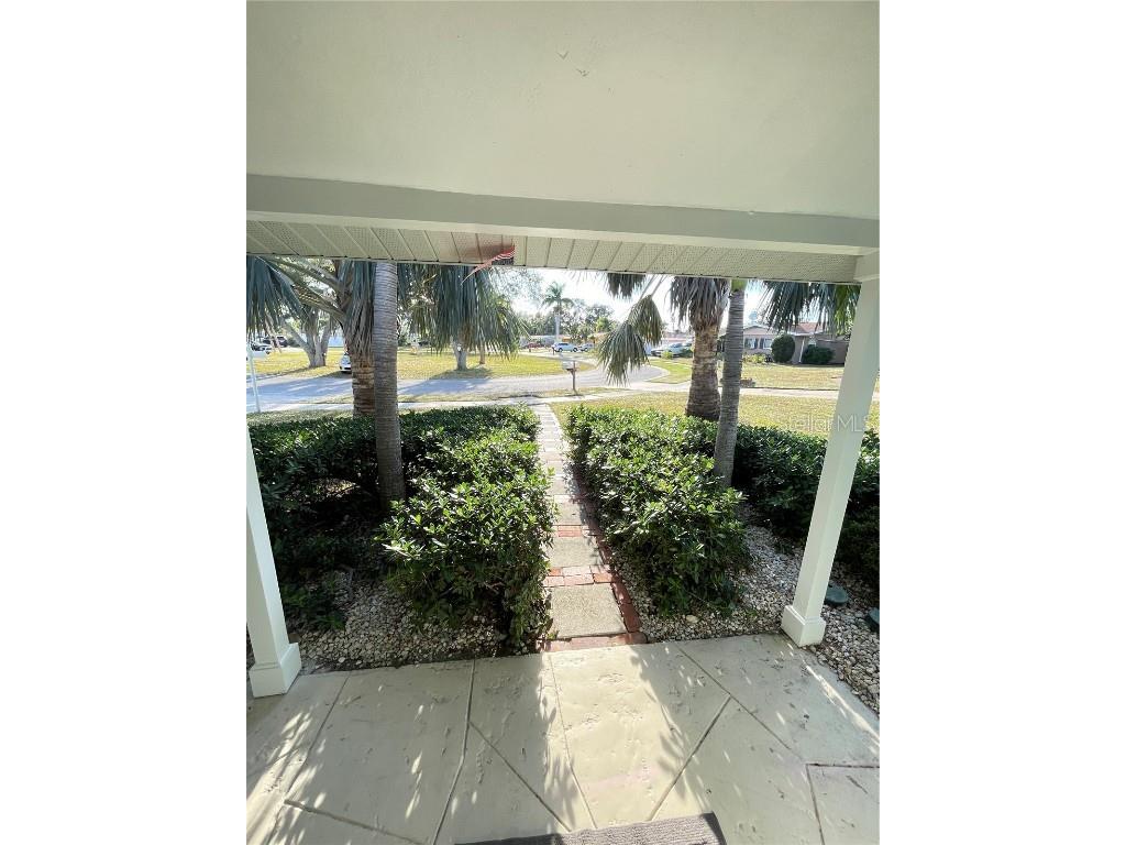 6405 White Sands Terrace Sarasota FL 34231 A4669068 image5