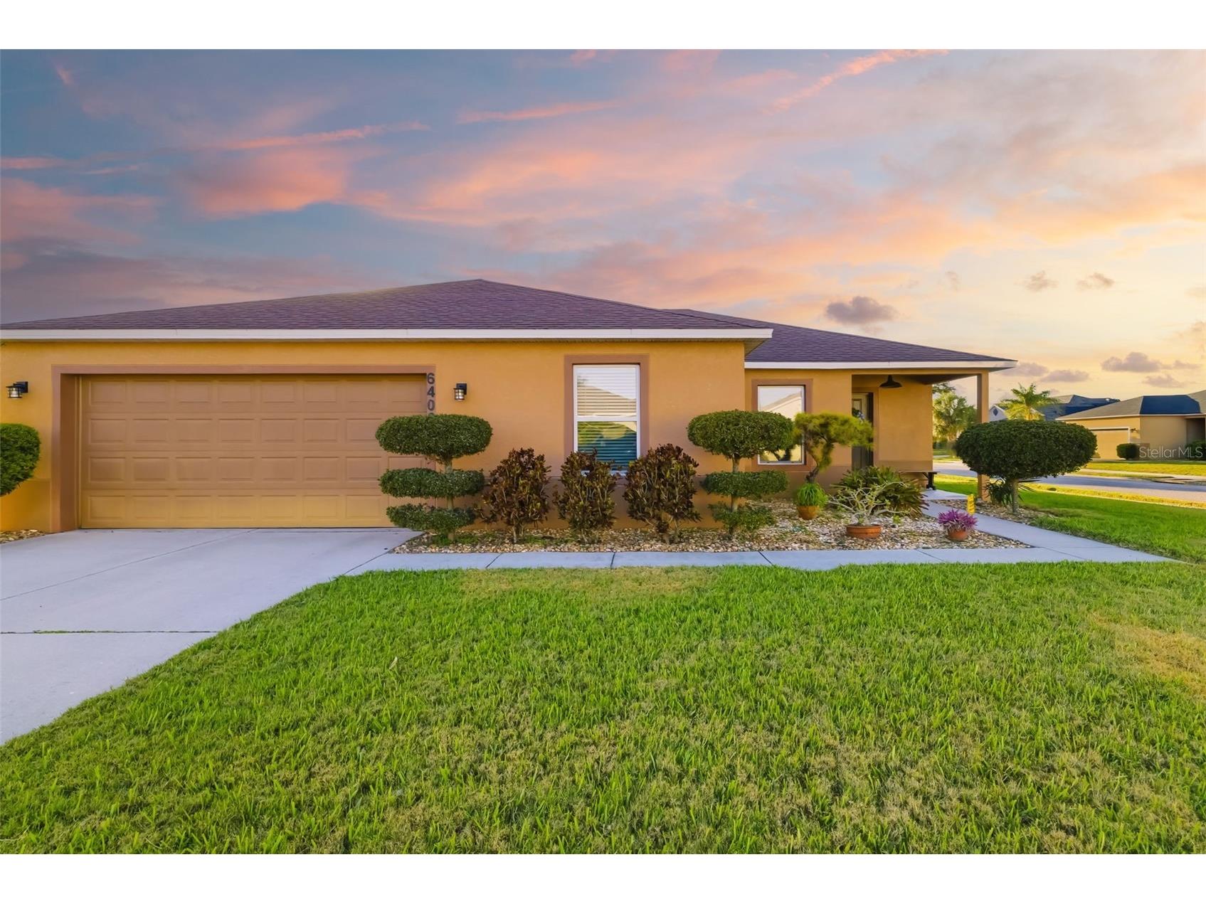 6406 2nd Street E Bradenton FL 34203 A4681598 image1