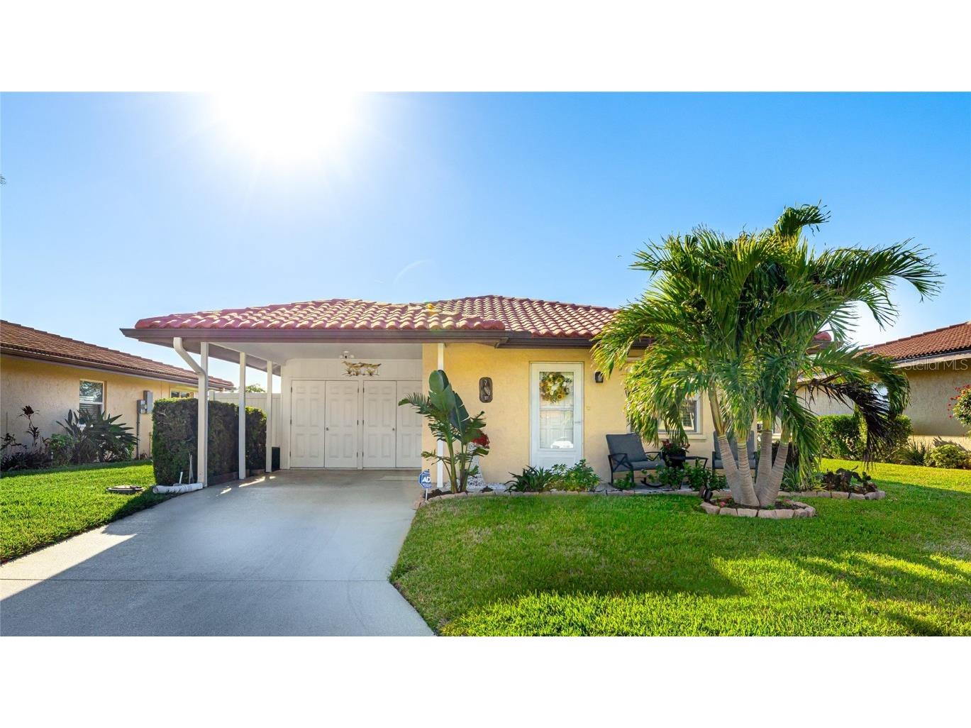 6406 Auburn Avenue Bradenton FL 34207 A4640498 image1