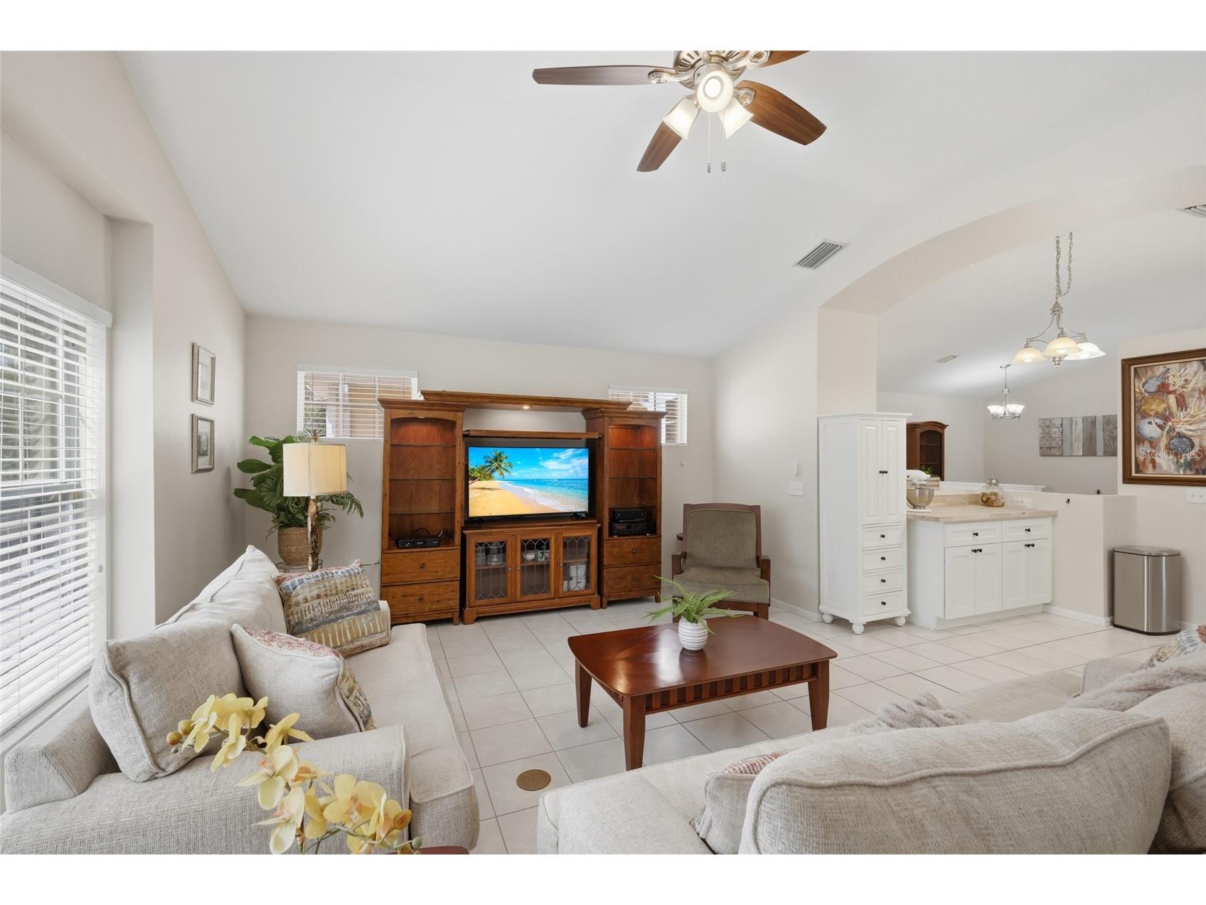6406 Rosefinch Court #204 Lakewood Ranch FL 34202 A4684999 image6