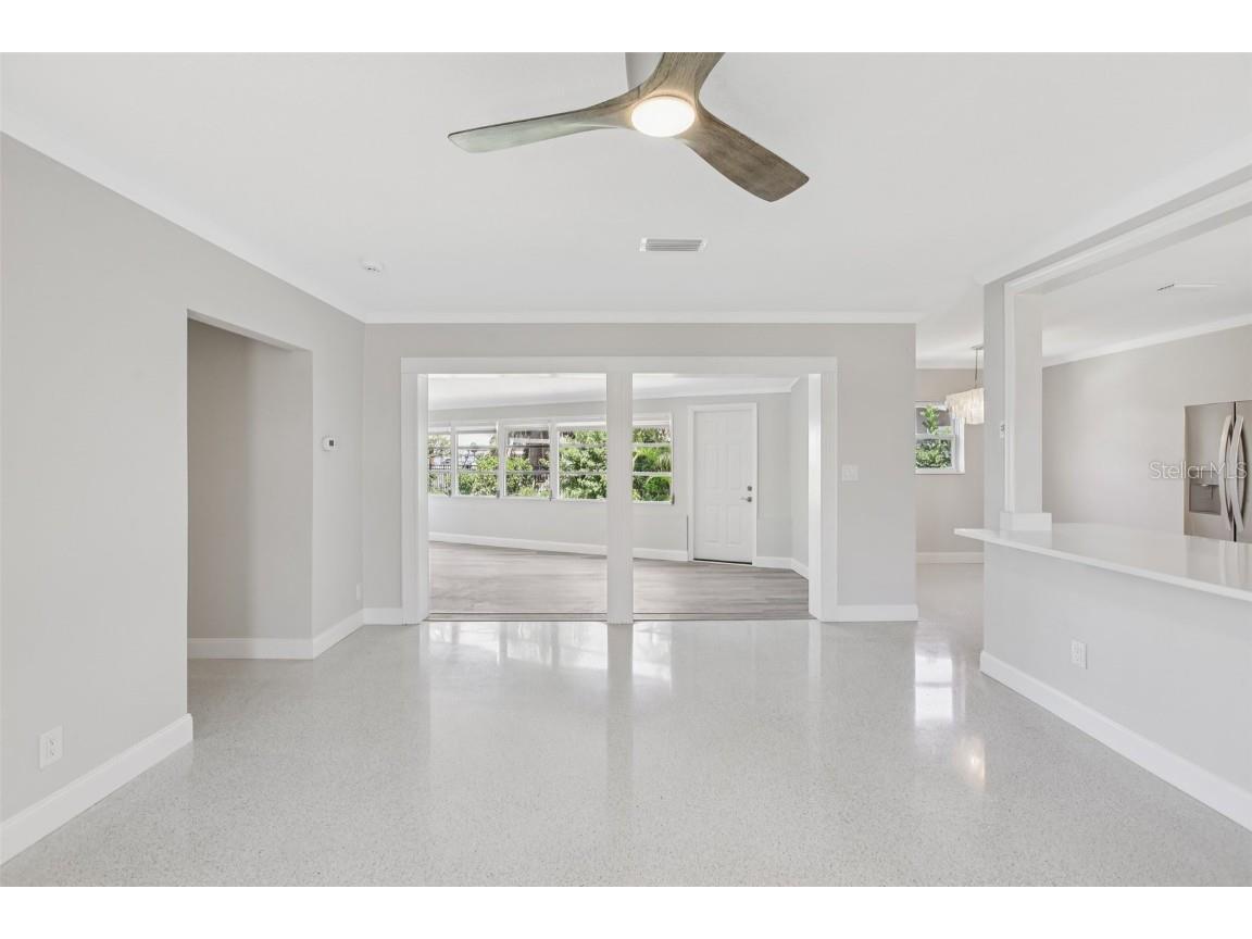 6407 1st Palm Point Saint Pete Beach FL 33706 TB8390901 image11