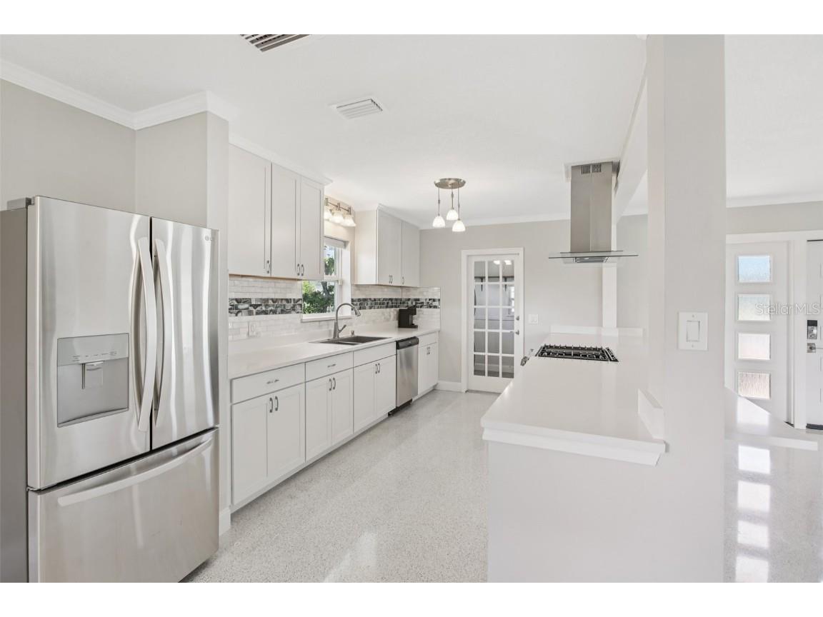 6407 1st Palm Point Saint Pete Beach FL 33706 TB8390901 image15