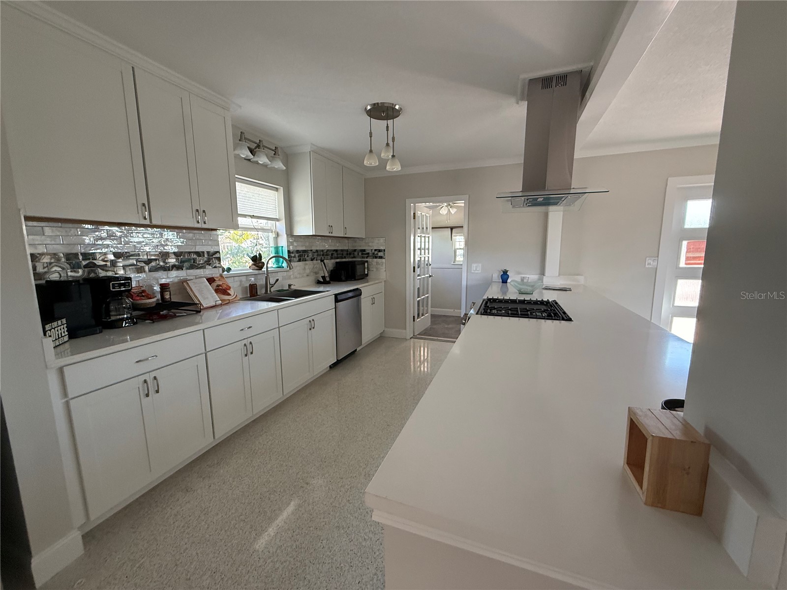 6407 1st Palm Point Saint Pete Beach FL 33706 TB8516089 image7