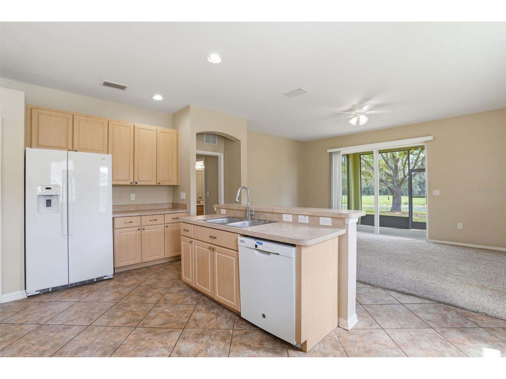 6407 Bridgecrest Drive Lithia FL 33547 O6389430 image17