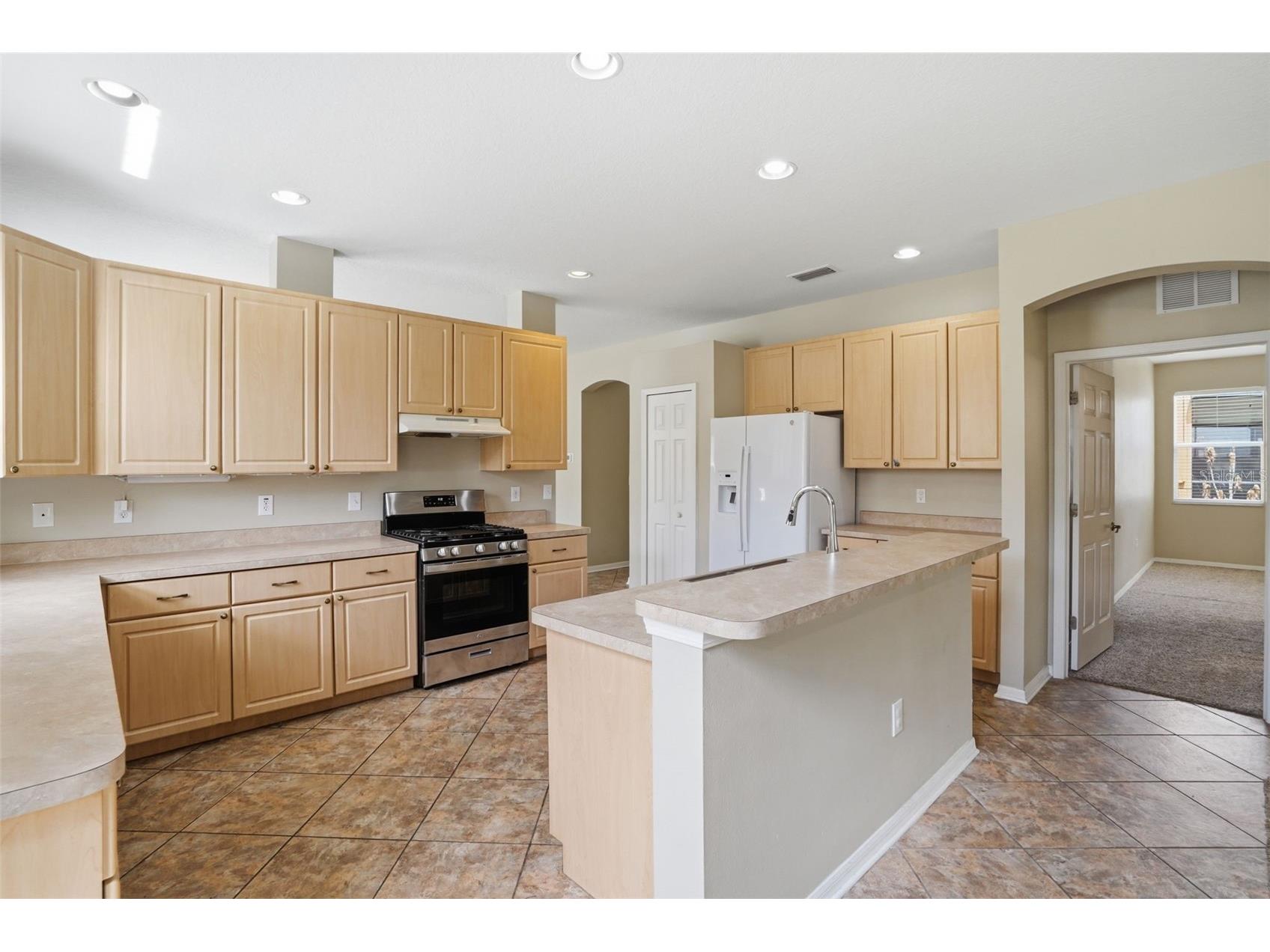 6407 Bridgecrest Drive Lithia FL 33547 O6389430 image18