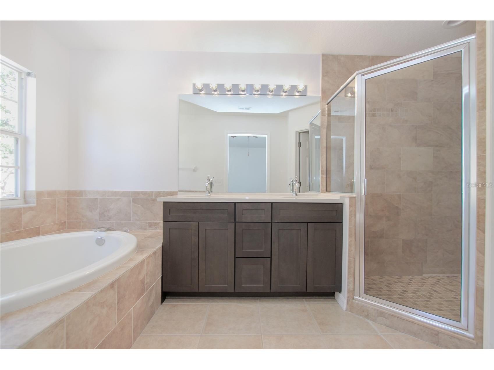 6407 Rosefinch Court #104 Lakewood Ranch FL 34202 TB8481130 image20