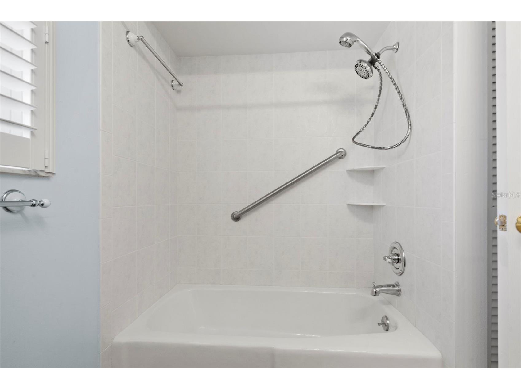 6408 29th Avenue W Bradenton FL 34209 A4695636 image20