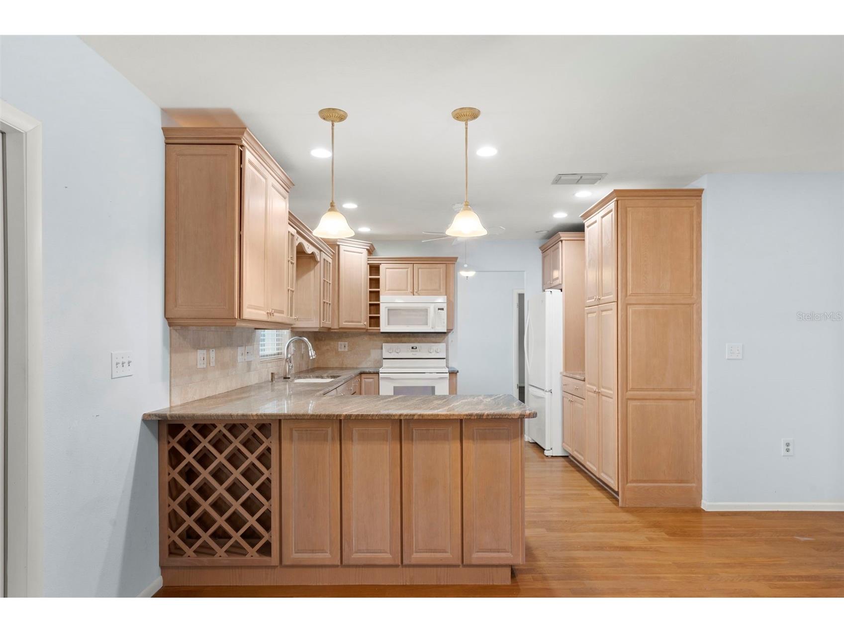 6408 29th Avenue W Bradenton FL 34209 A4695636 image9
