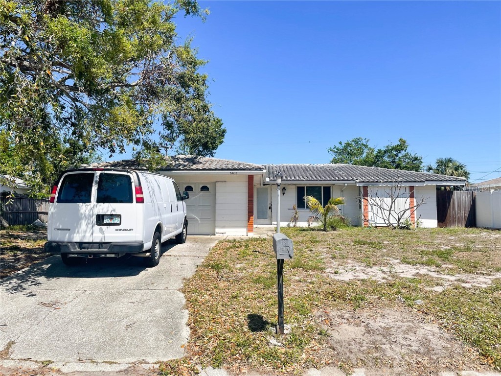 6408 2nd Avenue W Bradenton FL 34209 A4645703 image1