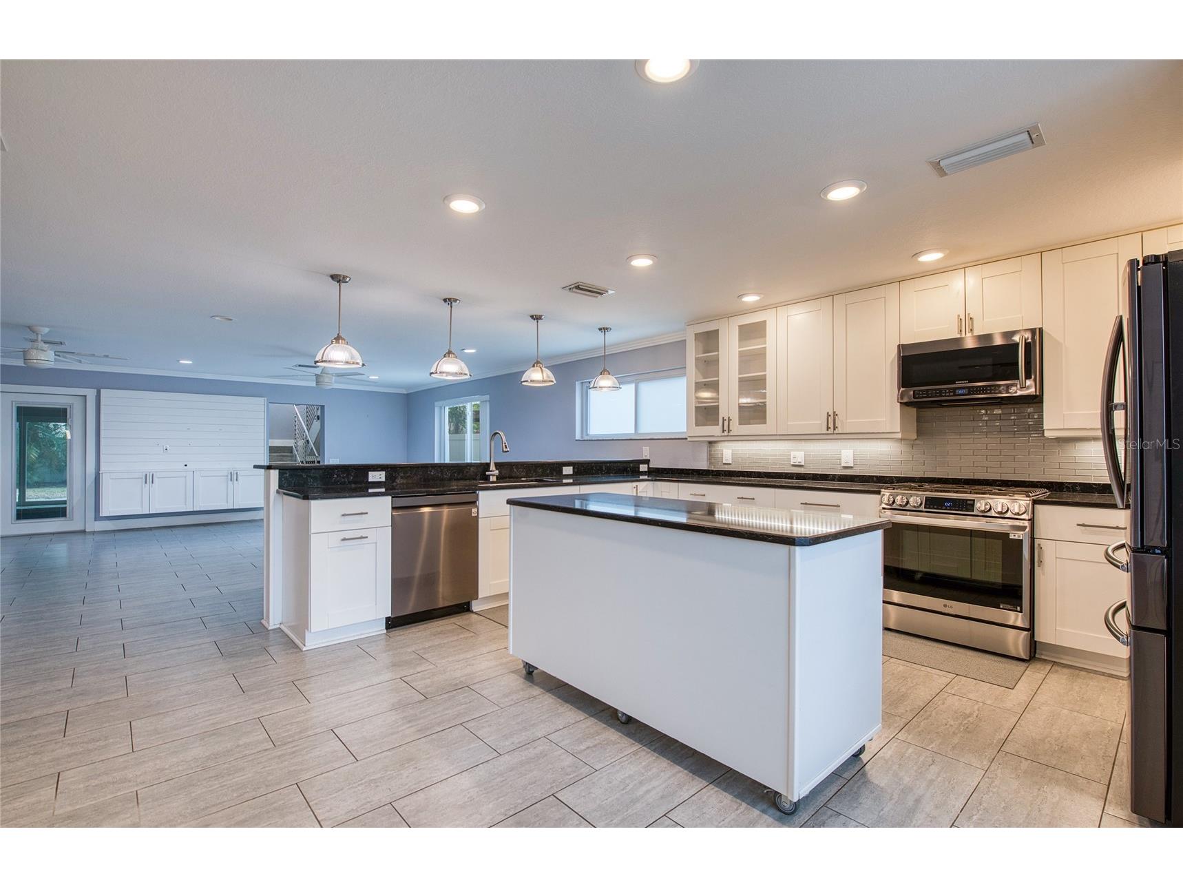 6408 7th Avenue N Saint Petersburg FL 33710 TB8475191 image13