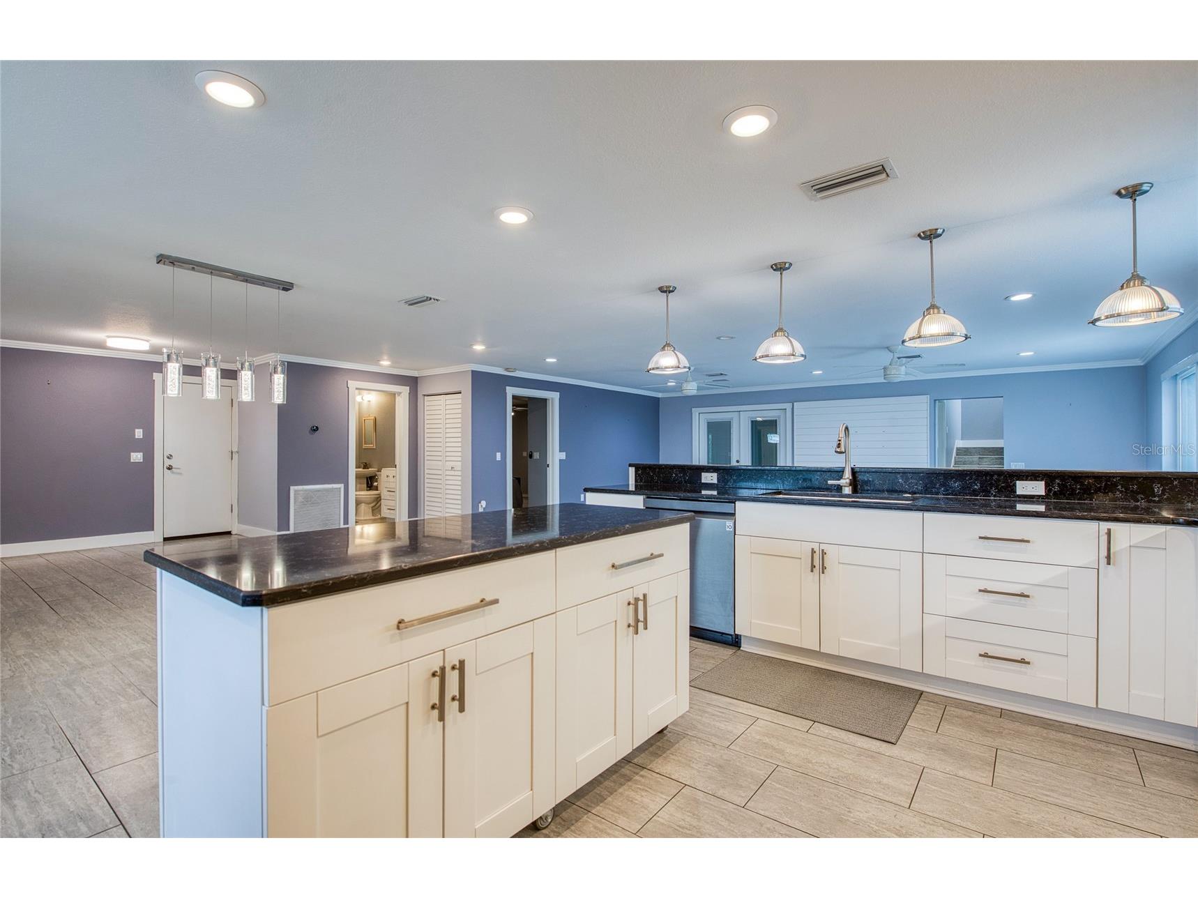 6408 7th Avenue N Saint Petersburg FL 33710 TB8475191 image16