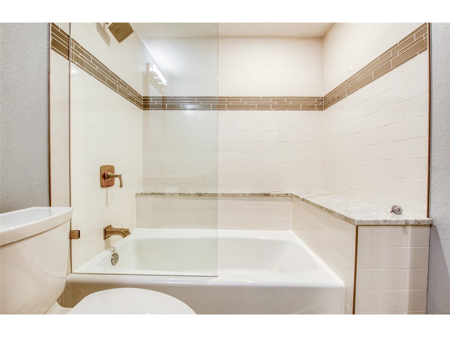 6408 7th Avenue N Saint Petersburg FL 33710 TB8475191 image39