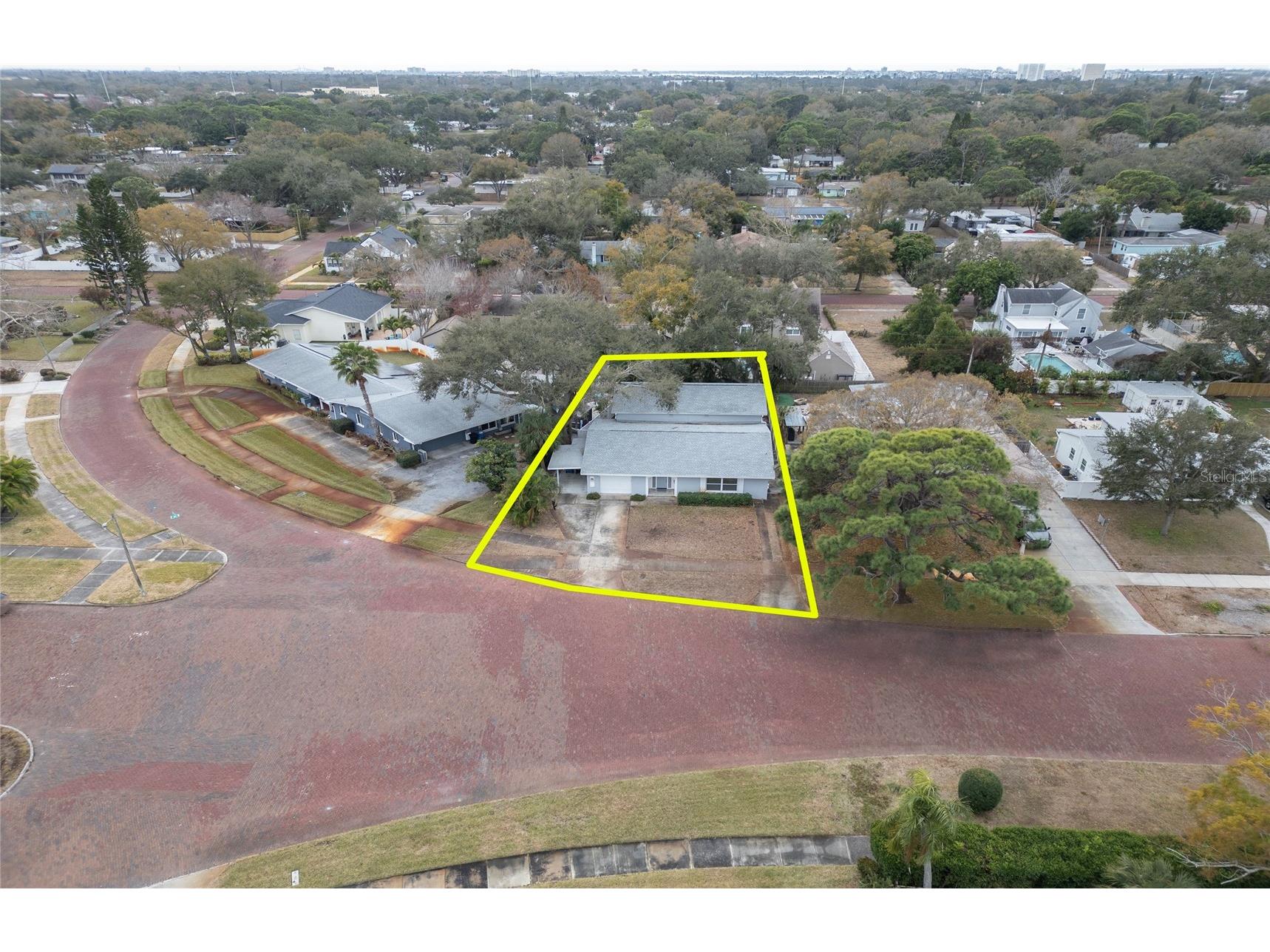 6408 7th Avenue N Saint Petersburg FL 33710 TB8475191 image51