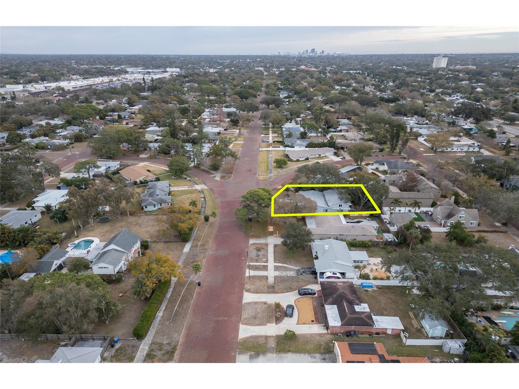 6408 7th Avenue N Saint Petersburg FL 33710 TB8475191 image53