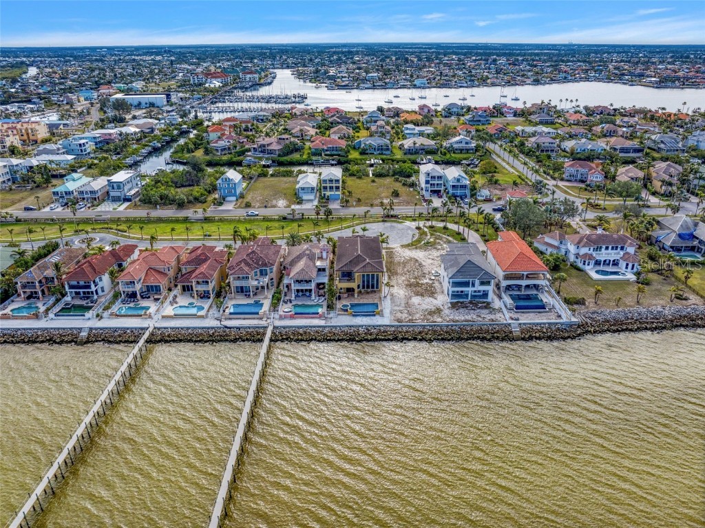 6408 Bright Bay Court Apollo Beach FL 33572 - TAMPA BAY TB8374142 image60