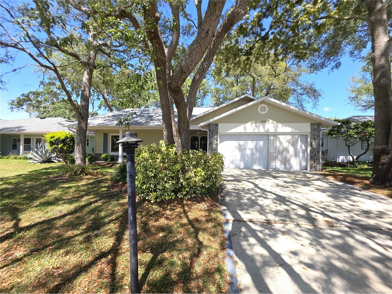 6408 Pine Meadows Drive Spring Hill FL 34606 W7885309 image1