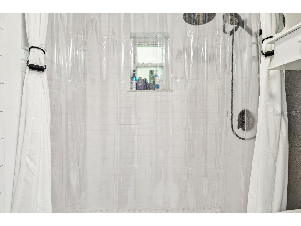 6408 Running Bear Drive Lakeland FL 33813 TB8476598 image39