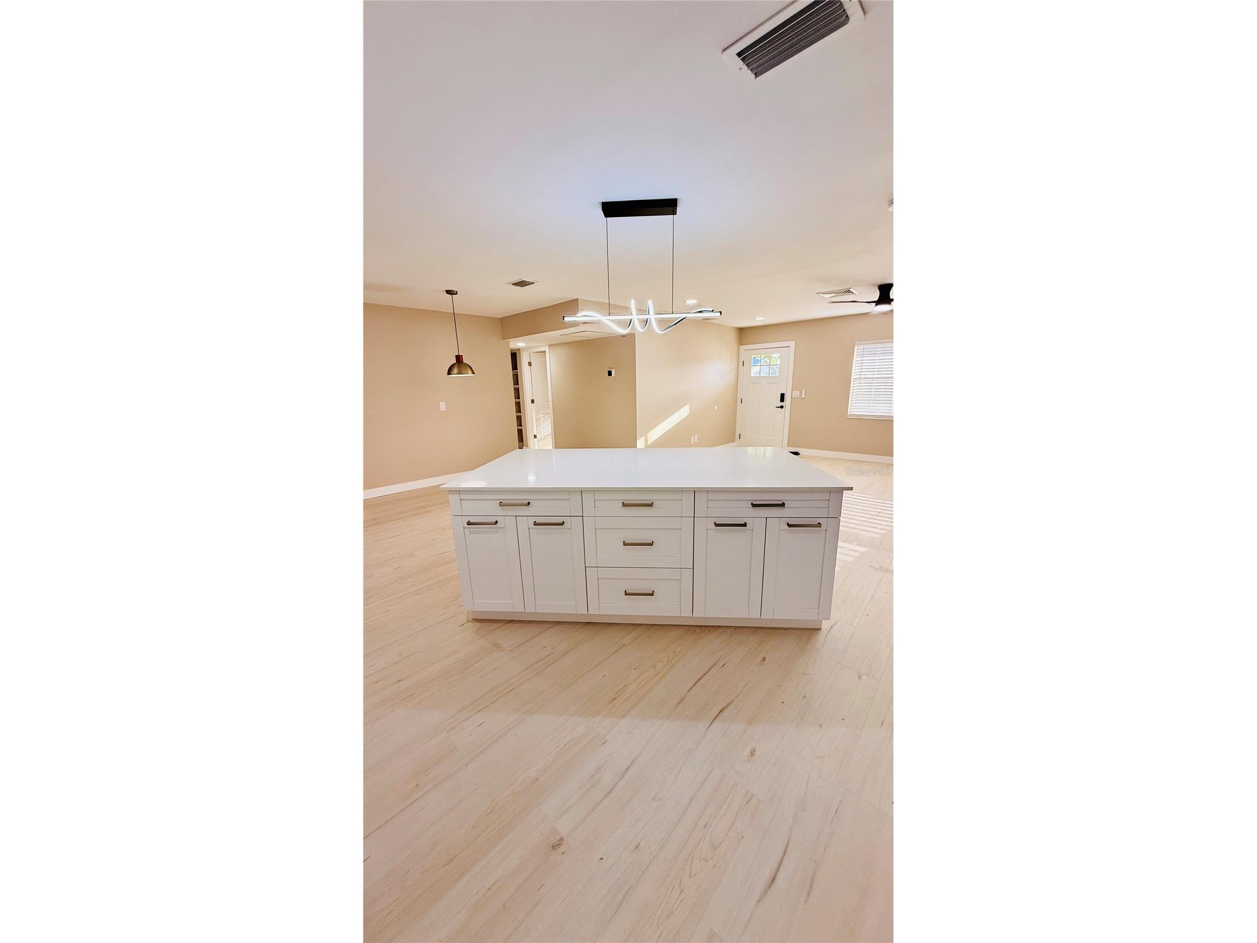 6409 Rosewood Drive Tampa FL 33615 TB8506911 image11