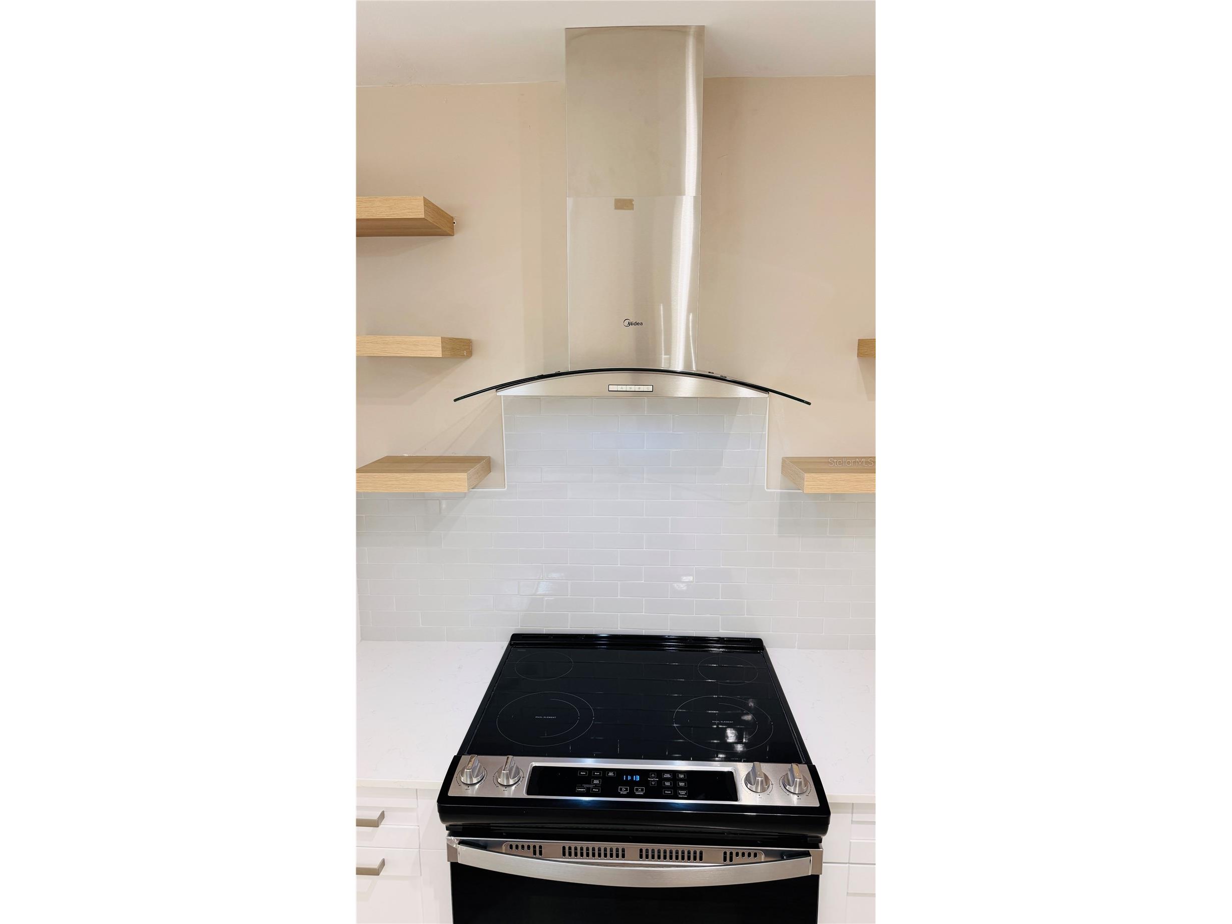 6409 Rosewood Drive Tampa FL 33615 TB8506911 image15