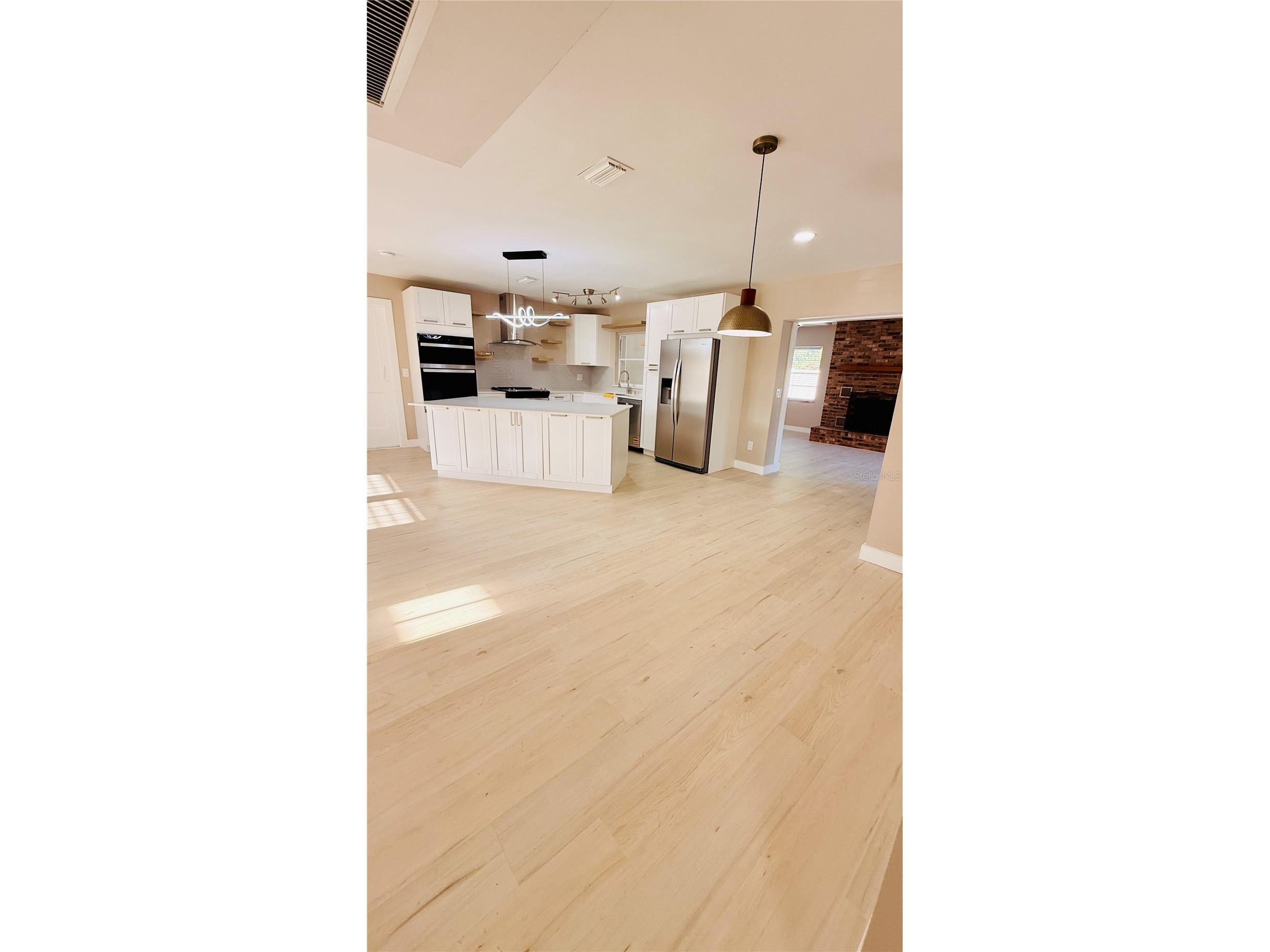 6409 Rosewood Drive Tampa FL 33615 TB8506911 image22