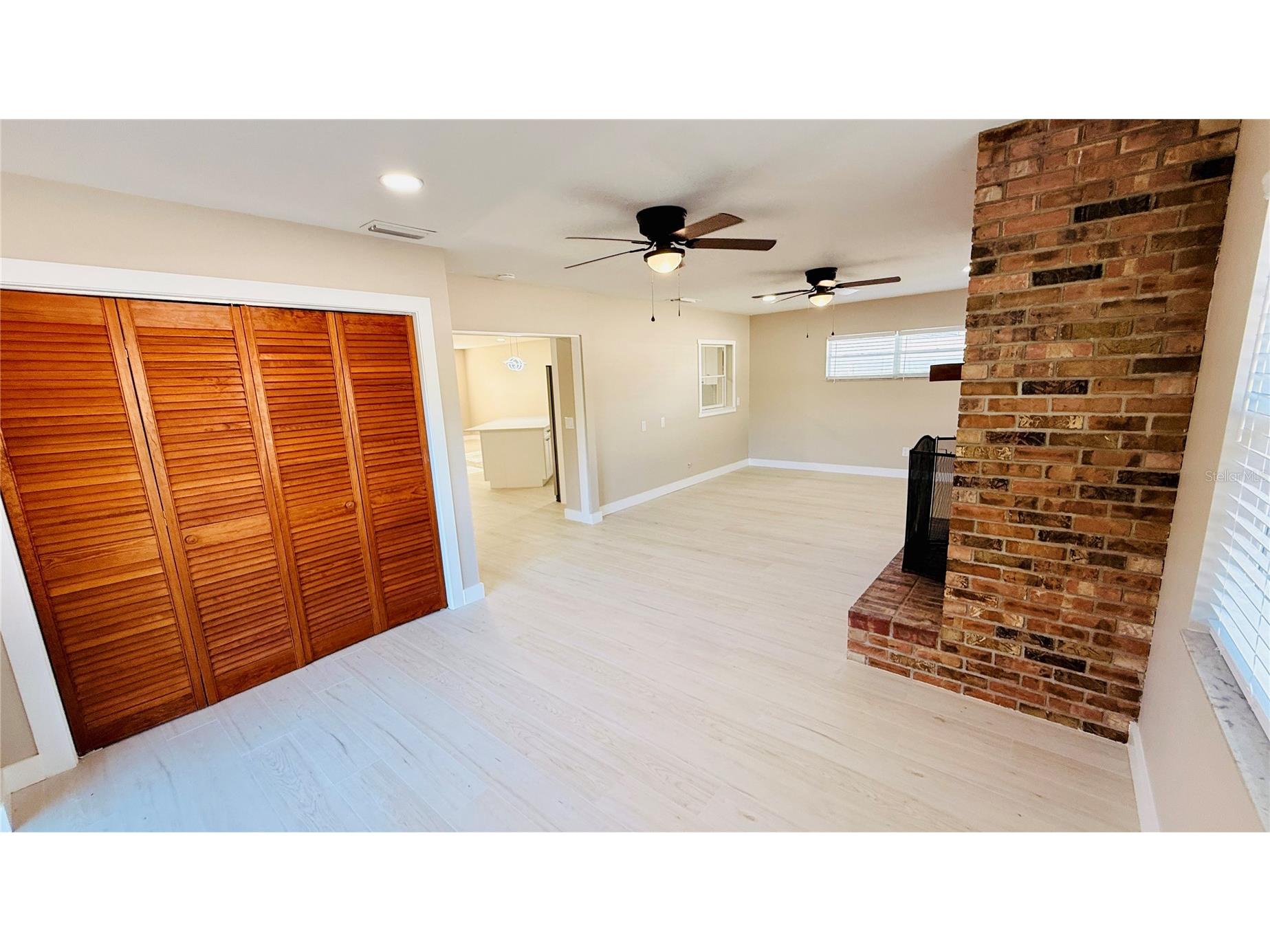 6409 Rosewood Drive Tampa FL 33615 TB8506911 image26