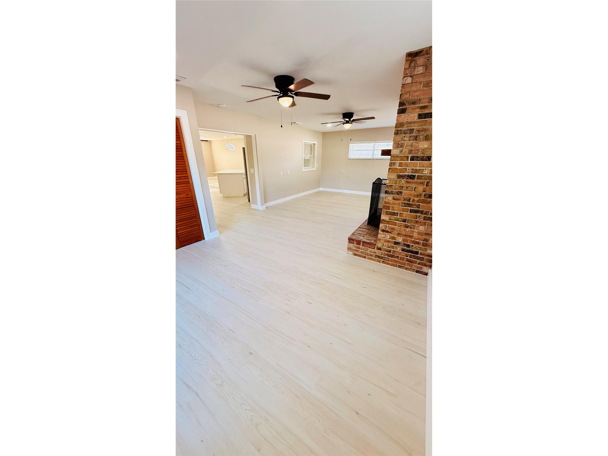 6409 Rosewood Drive Tampa FL 33615 TB8506911 image27