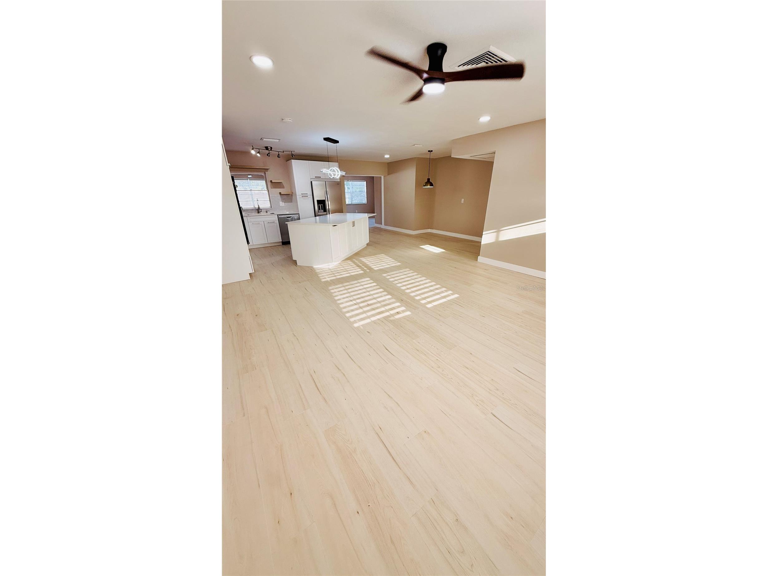 6409 Rosewood Drive Tampa FL 33615 TB8506911 image6
