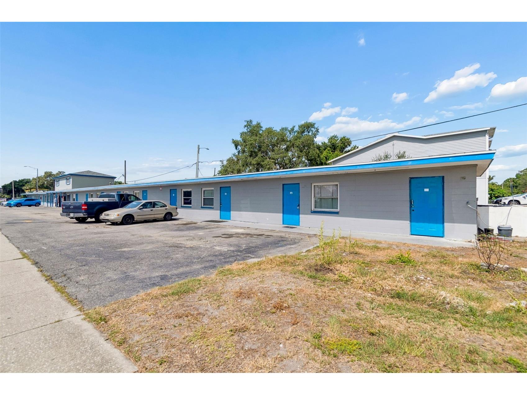 6409 S Dale Mabry Highway Tampa FL 33611 OM726597 image4