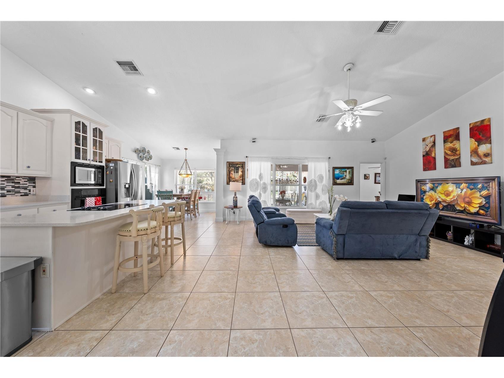6409 Shoreline Court Saint Cloud FL 34771 - LAKE LIZZIE S5145648 image11
