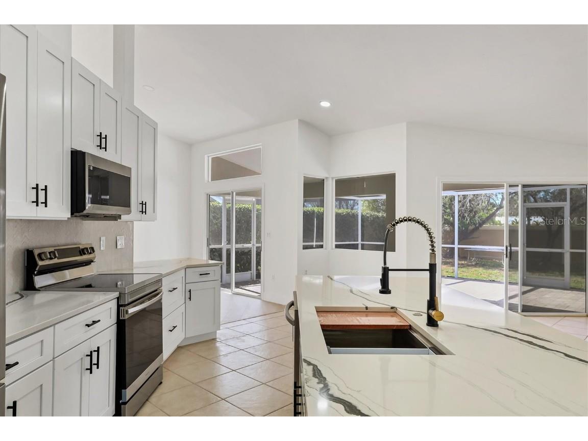 6409 Stone River Road Bradenton FL 34203 A4640385 image13