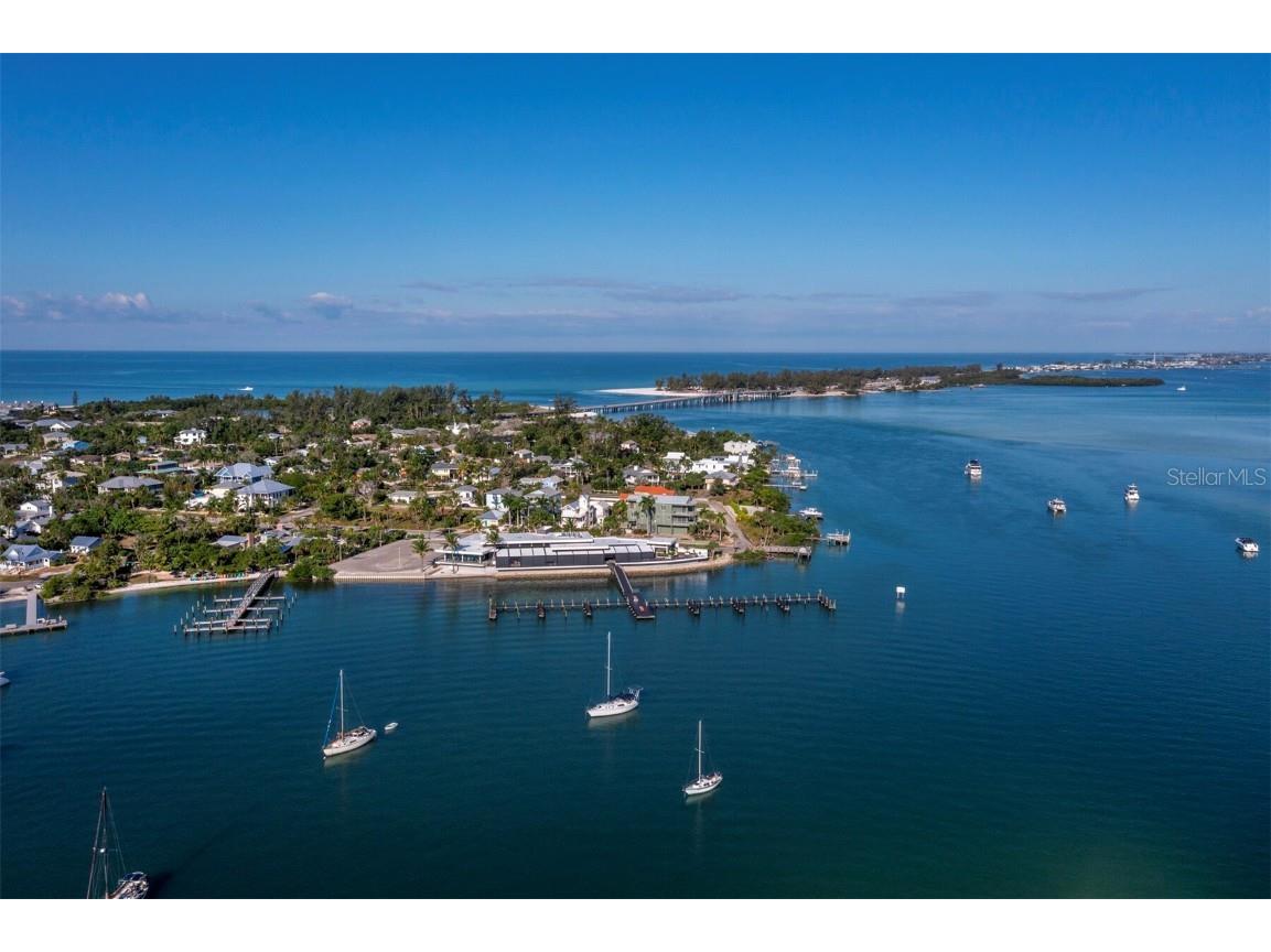 641 Broadway Street Longboat Key FL 34228 - SARASOTA BAY A4672996 image10