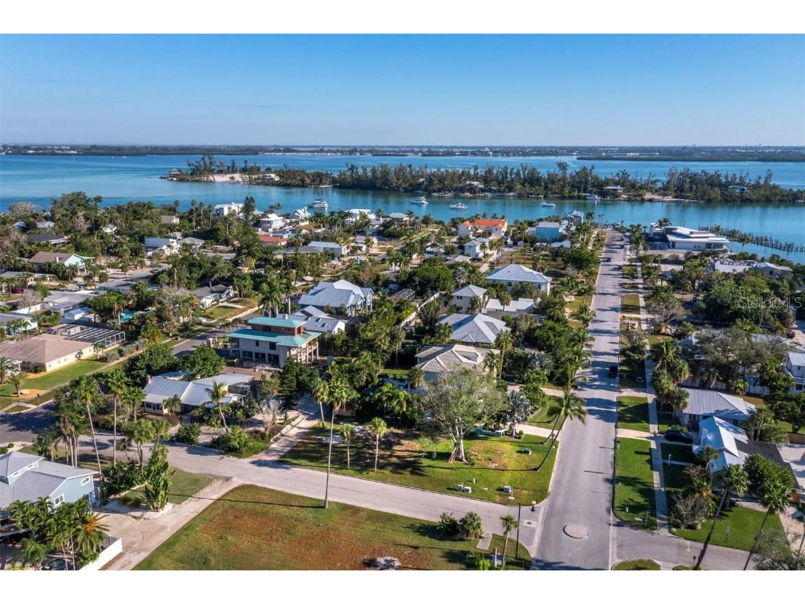 641 Broadway Street Longboat Key FL 34228 - SARASOTA BAY A4672996 image4