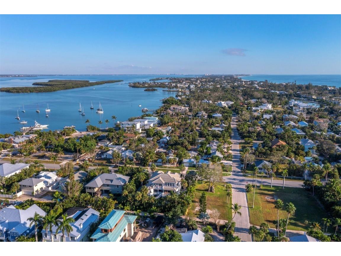 641 Broadway Street Longboat Key FL 34228 - SARASOTA BAY A4672996 image8