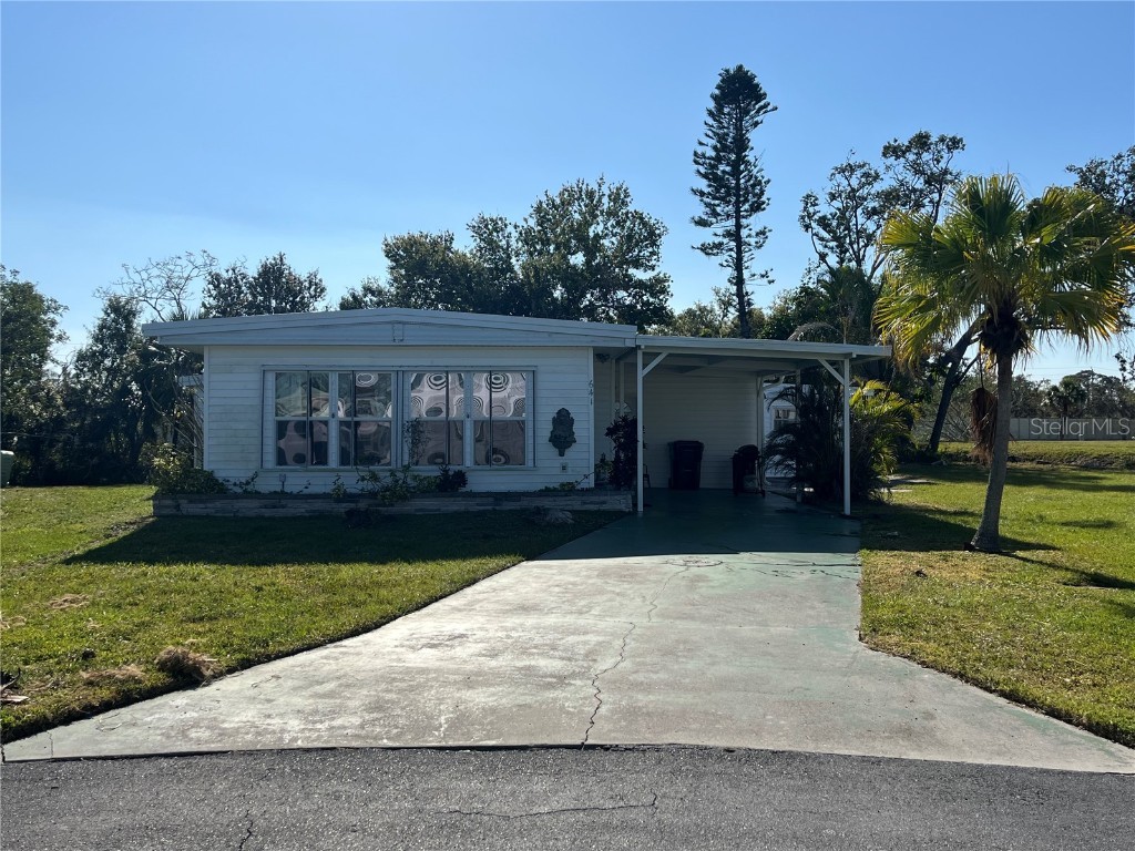 641 Cervina Drive S Venice FL 34285 N6137691 image1