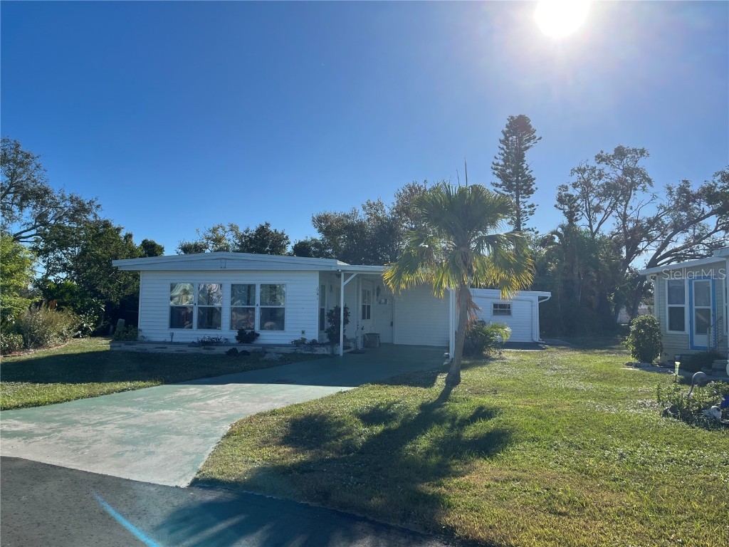 641 Cervina Drive S Venice FL 34285 N6141421 image2