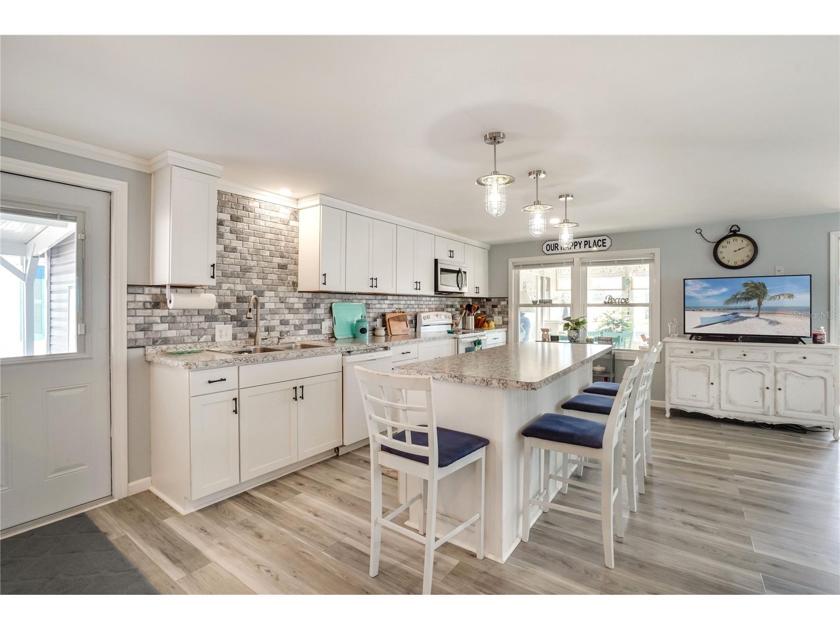 641 Fairmount Drive North Port FL 34287 A4681671 image8