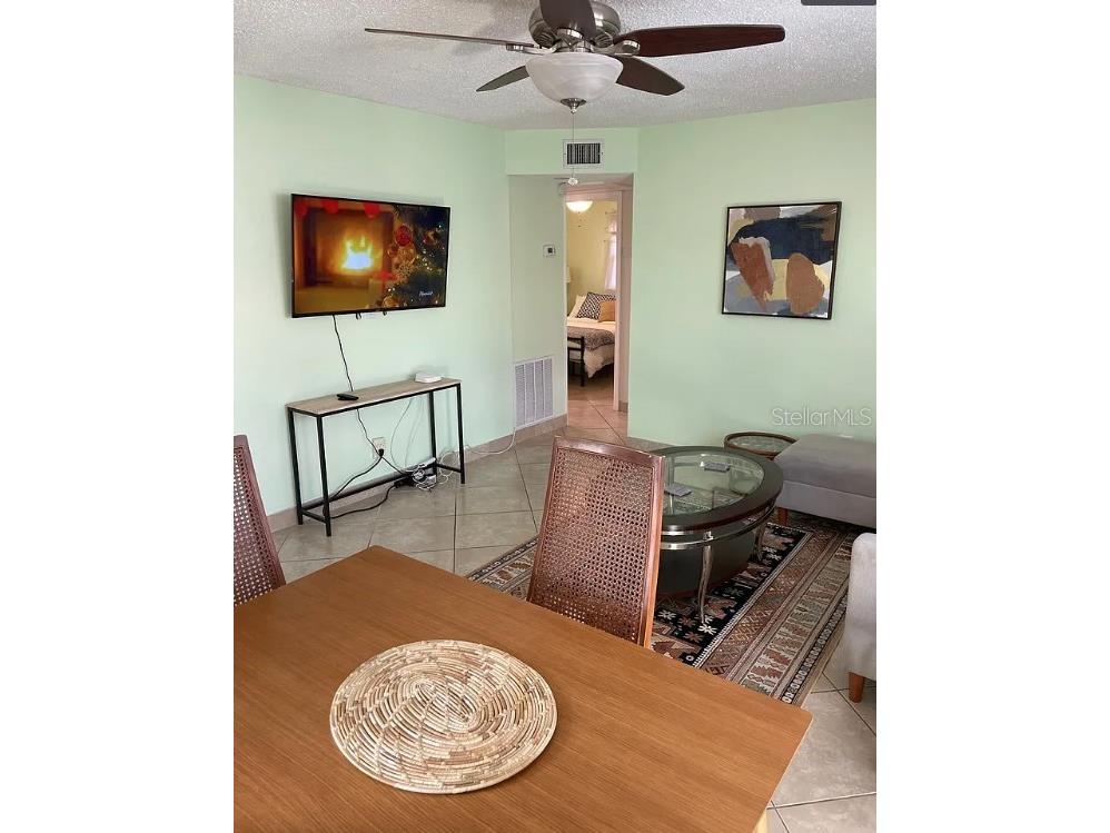 641 Folsom Street S Saint Petersburg FL 33707 TB8509836 image3