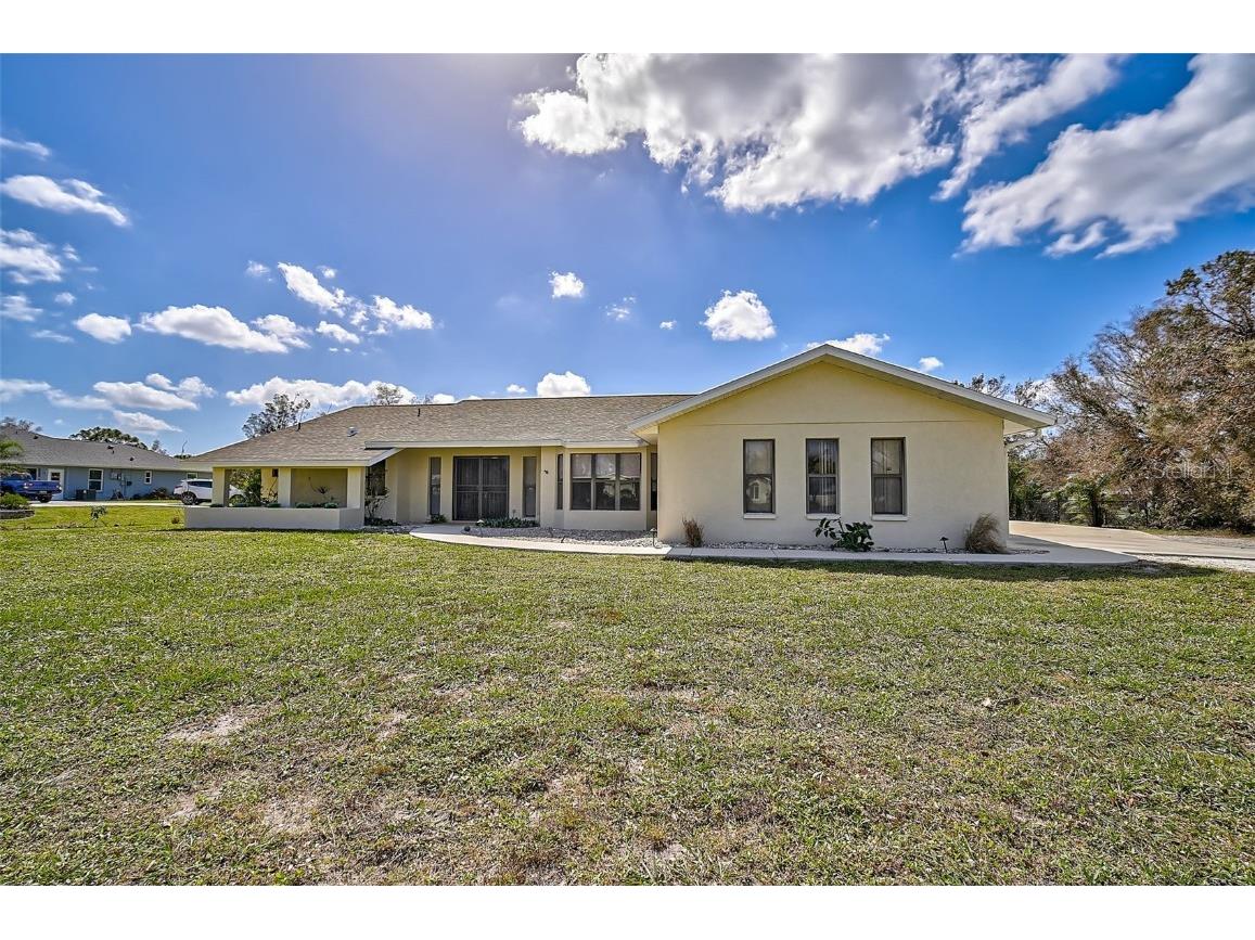 641 Gillespie Street Englewood FL 34223 A4621877 image1